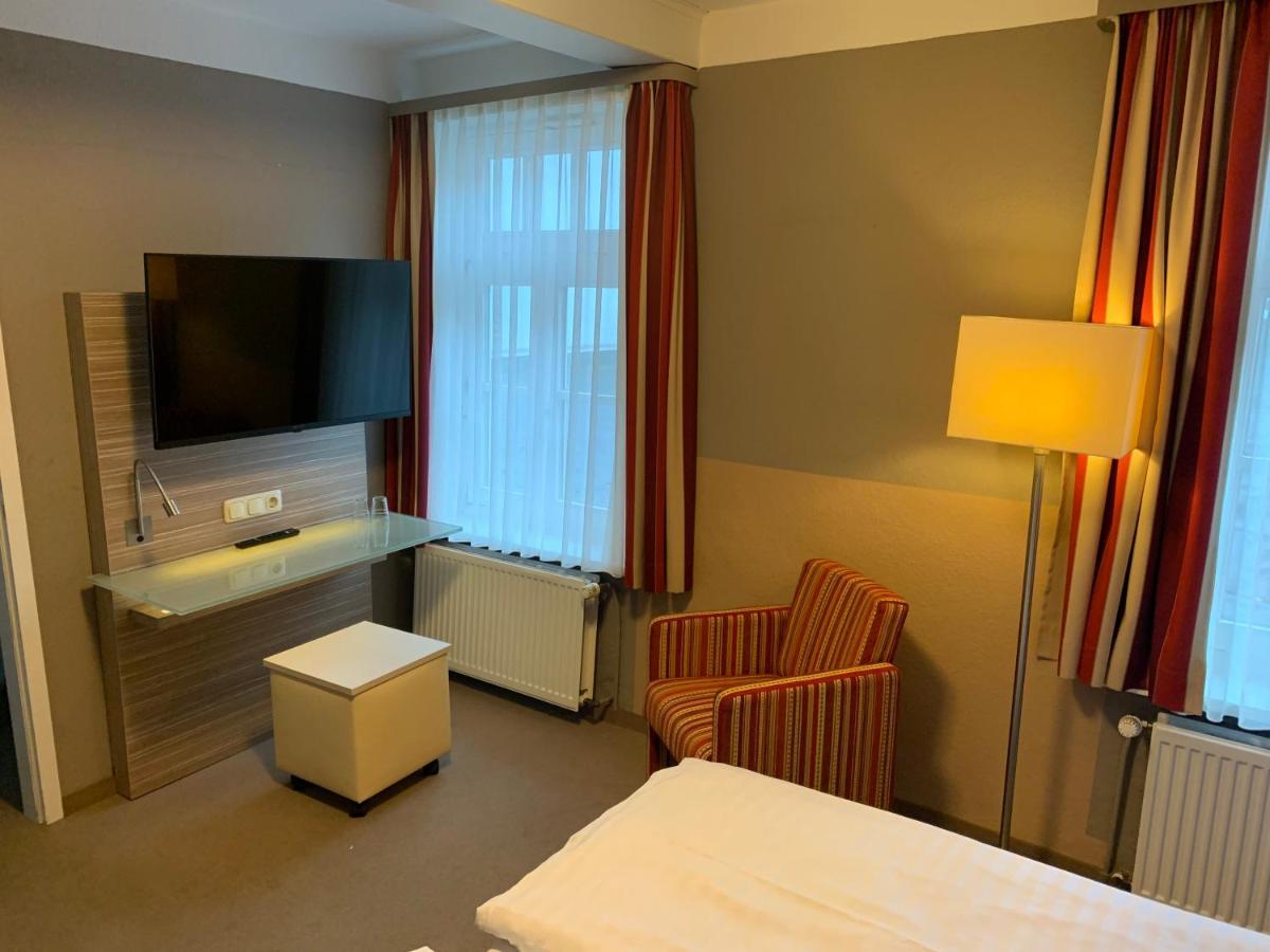 גוסלר Hotel Goldene Krone מראה חיצוני תמונה