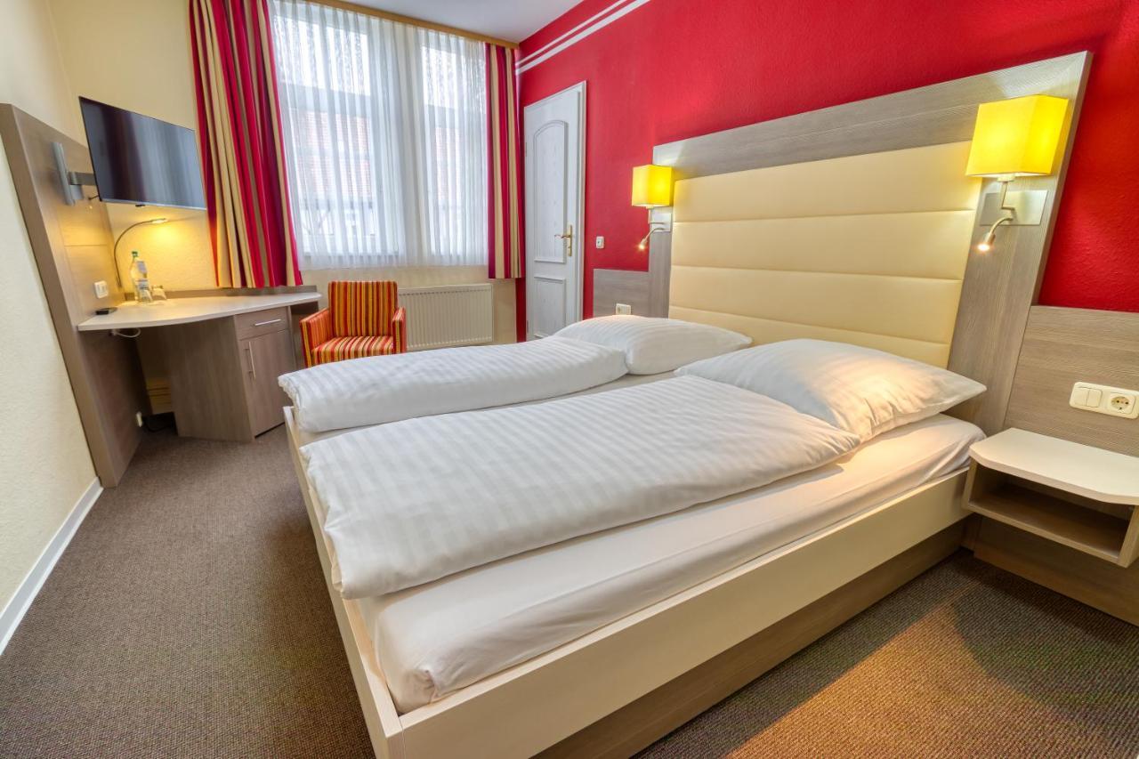 גוסלר Hotel Goldene Krone מראה חיצוני תמונה
